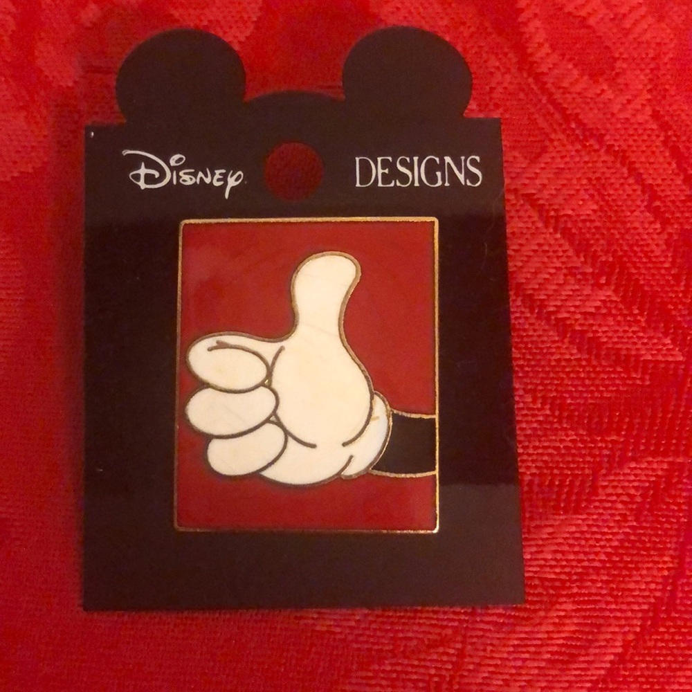 Disney Collectors Pin